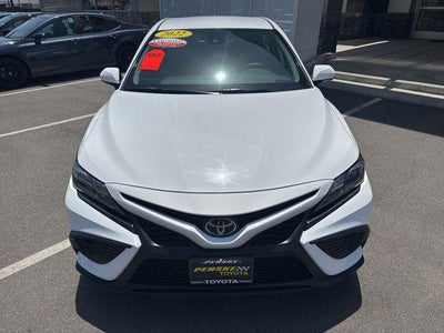 2022 Toyota CAMRY SE