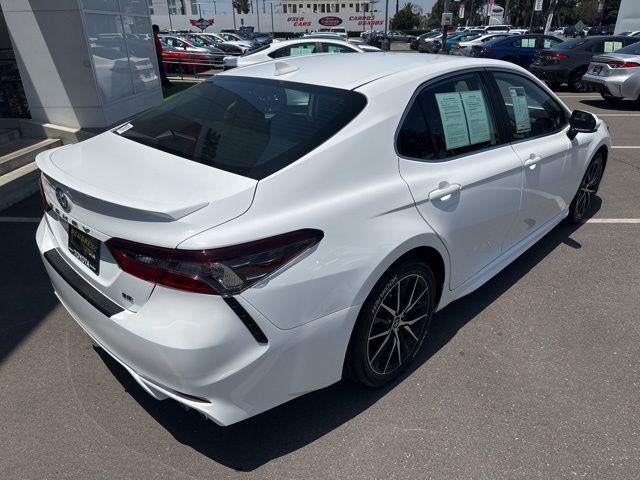 2022 Toyota CAMRY SE