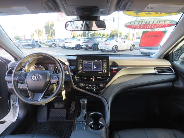 2024 Toyota CAMRY SE