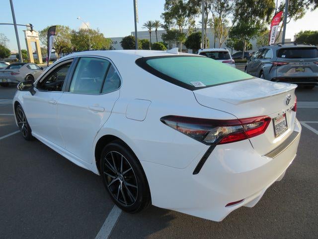 2024 Toyota CAMRY SE