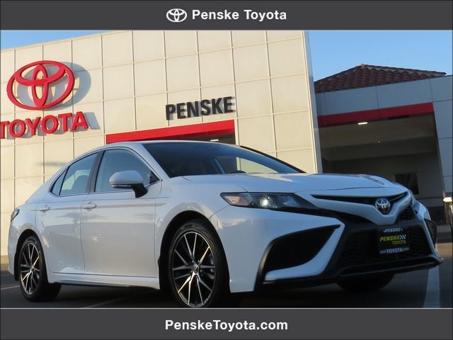 2023 Toyota CAMRY SE