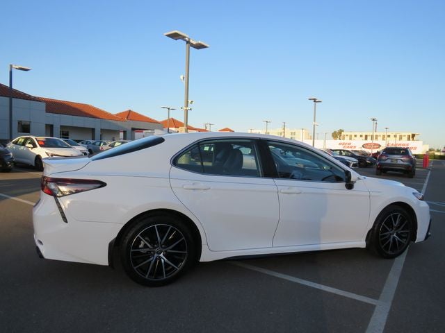 2023 Toyota CAMRY SE