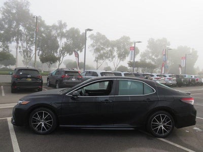 2023 Toyota CAMRY SE
