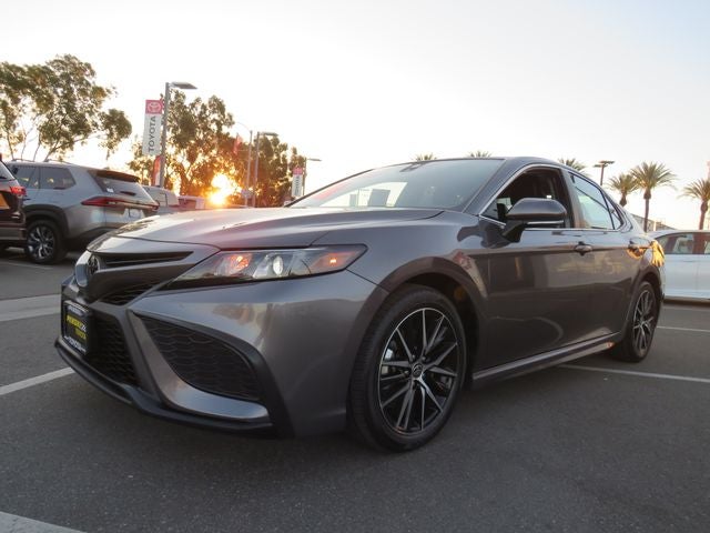 2024 Toyota CAMRY SE