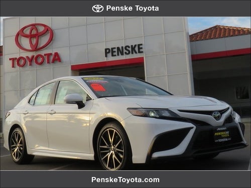 2022 Toyota CAMRY SE