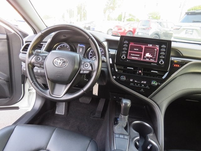 2022 Toyota CAMRY SE