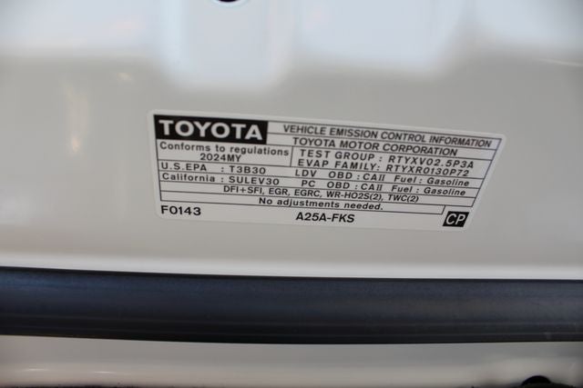 2024 Toyota Camry SE