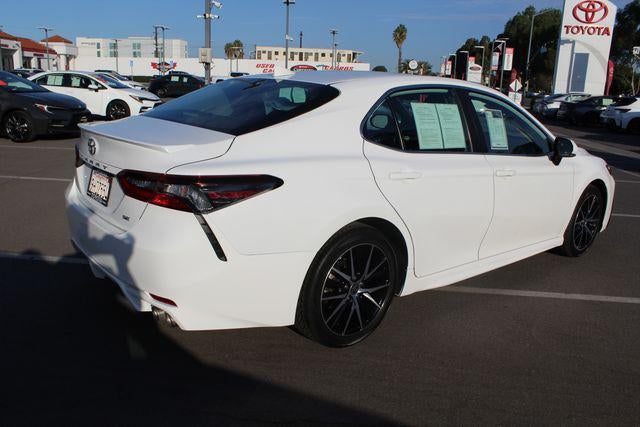 2024 Toyota Camry SE