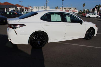 2024 Toyota Camry SE
