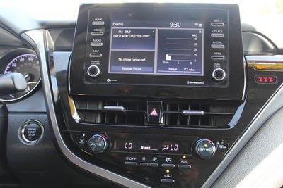 2022 Toyota Camry SE