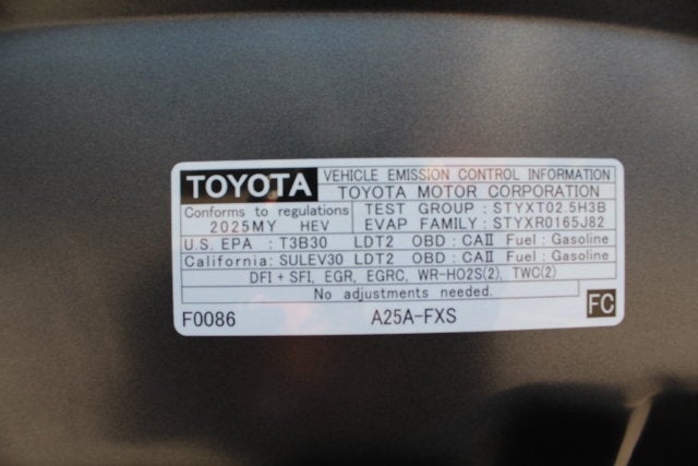 2025 Toyota RAV4 Hybrid XLE