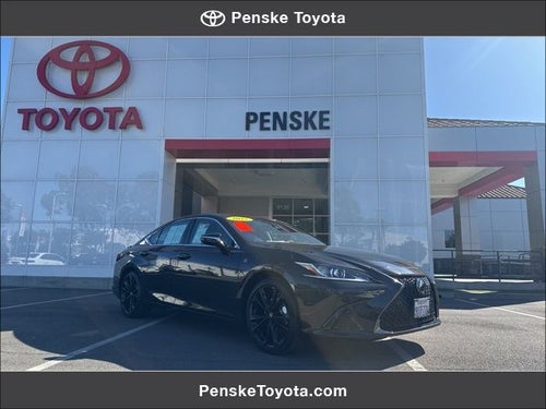 2025 Lexus ES 300h 300h F SPORT Design
