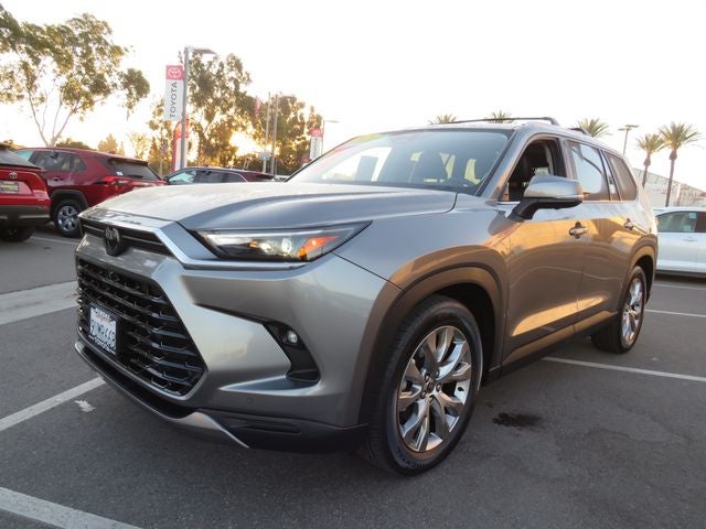 2025 Toyota GRAND HIGHLANDER Limited