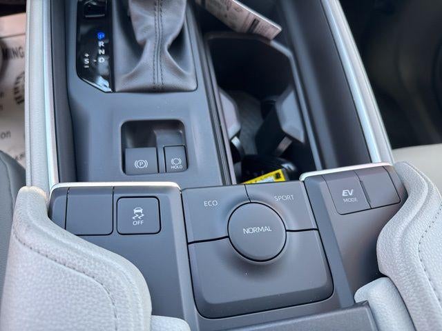 2026 Toyota GRAND HIGHLANDER HEV XLE