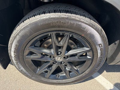 2026 Toyota GRAND HIGHLANDER HEV Nightshade Edition