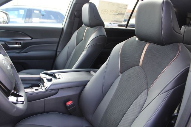 2026 Toyota Grand Highlander Hybrid Hybrid MAX Limited