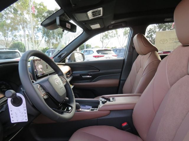 2026 Toyota Grand Highlander Hybrid Hybrid MAX Platinum