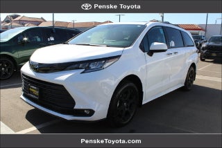 2026 Toyota Sienna Woodland Edition