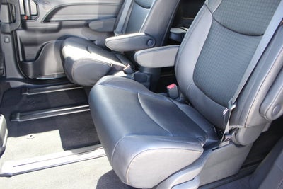 2026 Toyota Sienna Woodland Edition 7 Passenger