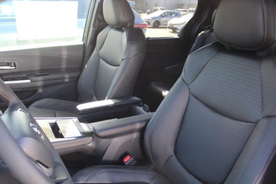 2026 Toyota Sienna Woodland Edition 7 Passenger