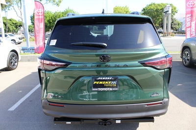 2026 Toyota Sienna Woodland Edition 7 Passenger