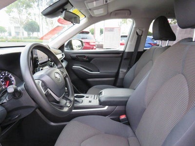 2022 Toyota Highlander L