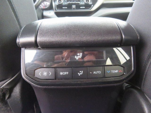 2022 Toyota Highlander L