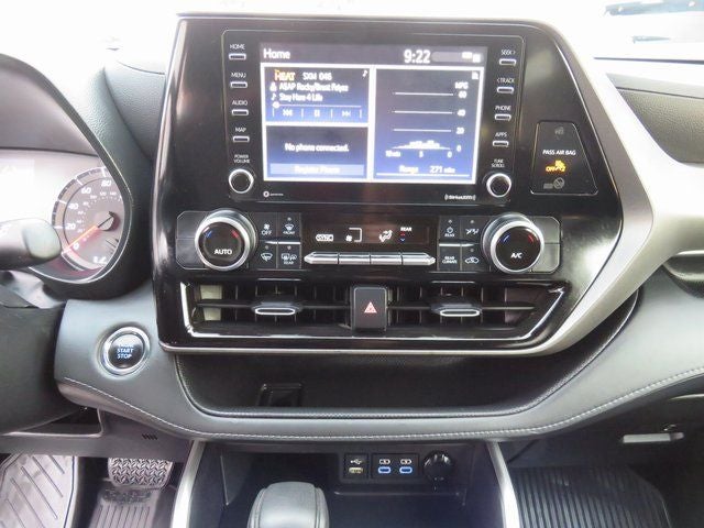 2022 Toyota Highlander L