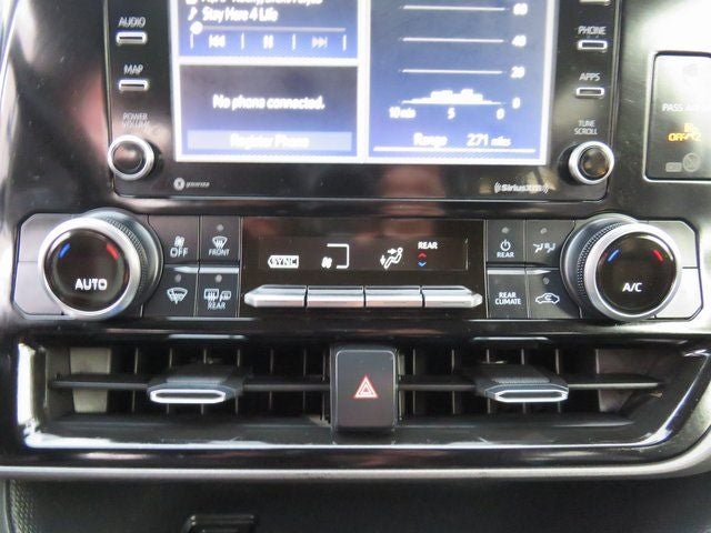 2022 Toyota Highlander L