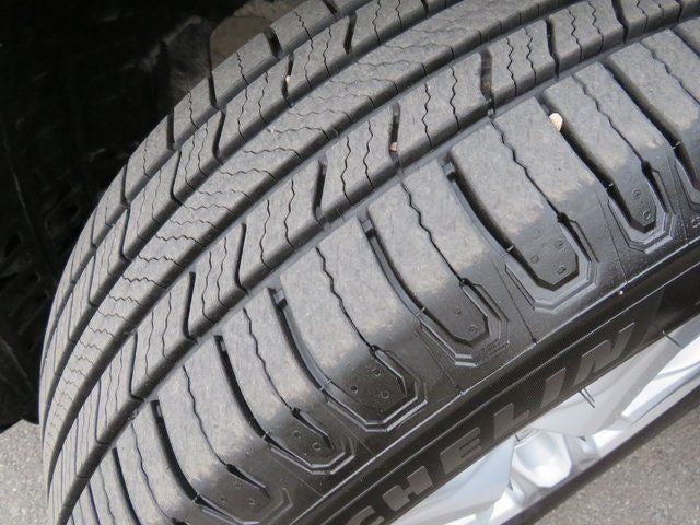 2022 Toyota Highlander L