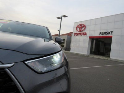 2022 Toyota Highlander L