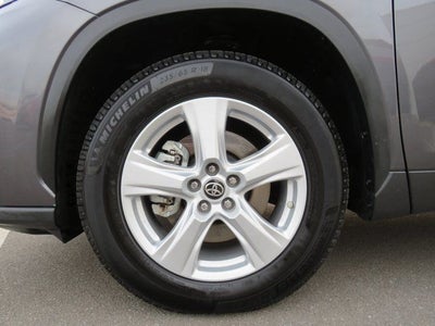2022 Toyota Highlander L