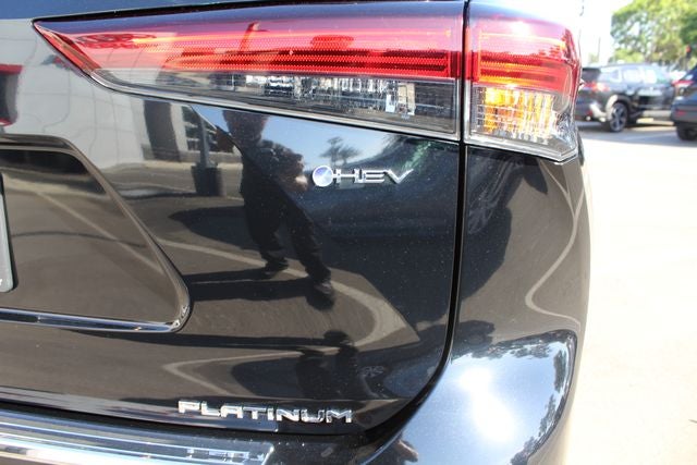 2026 Toyota Highlander Hybrid Hybrid Platinum