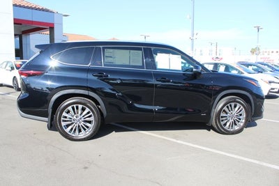 2026 Toyota Highlander Hybrid Hybrid Platinum