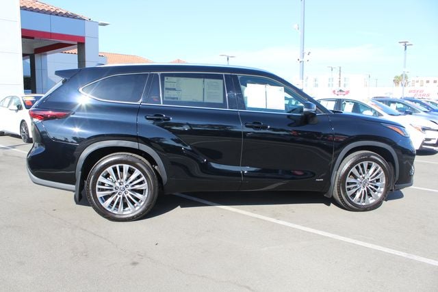 2026 Toyota Highlander Hybrid Hybrid Platinum
