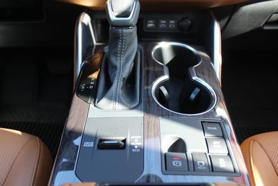2026 Toyota Highlander Hybrid Hybrid Platinum