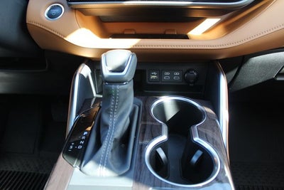 2026 Toyota Highlander Hybrid Hybrid Platinum