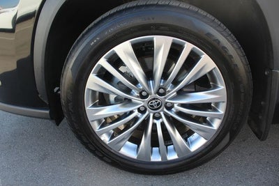 2026 Toyota Highlander Hybrid Hybrid Platinum