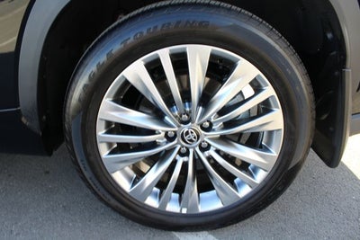 2026 Toyota Highlander Hybrid Hybrid Platinum