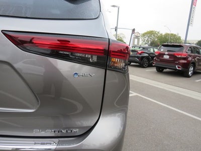 2026 Toyota Highlander Hybrid Hybrid Platinum