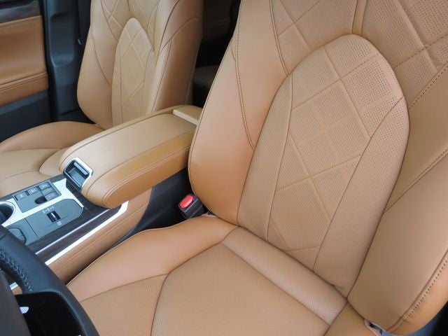 2026 Toyota Highlander Hybrid Hybrid Platinum