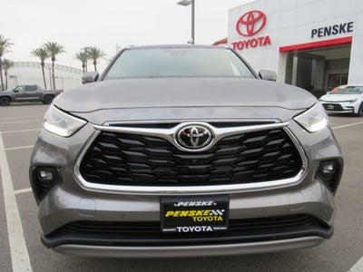 2026 Toyota Highlander Hybrid Hybrid Platinum