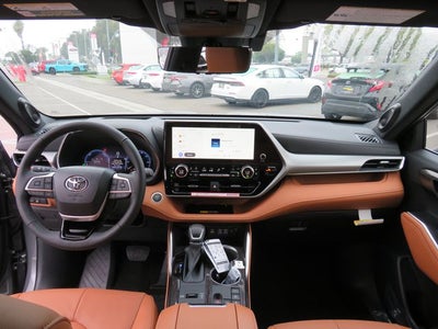 2026 Toyota Highlander Hybrid Hybrid Platinum