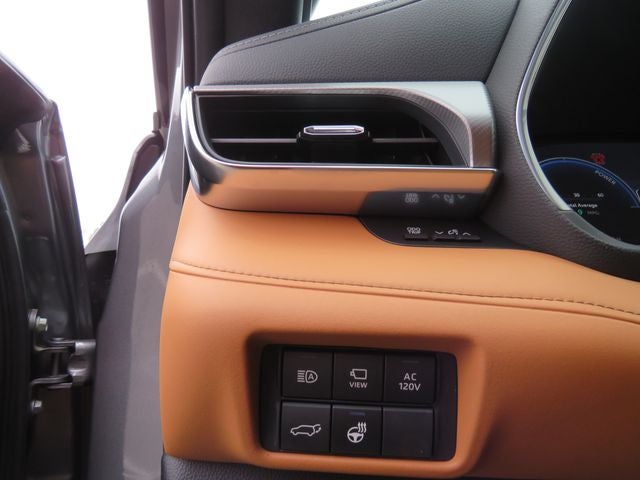 2026 Toyota Highlander Hybrid Hybrid Platinum