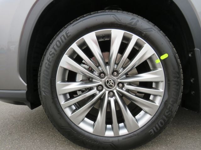 2026 Toyota Highlander Hybrid Hybrid Platinum