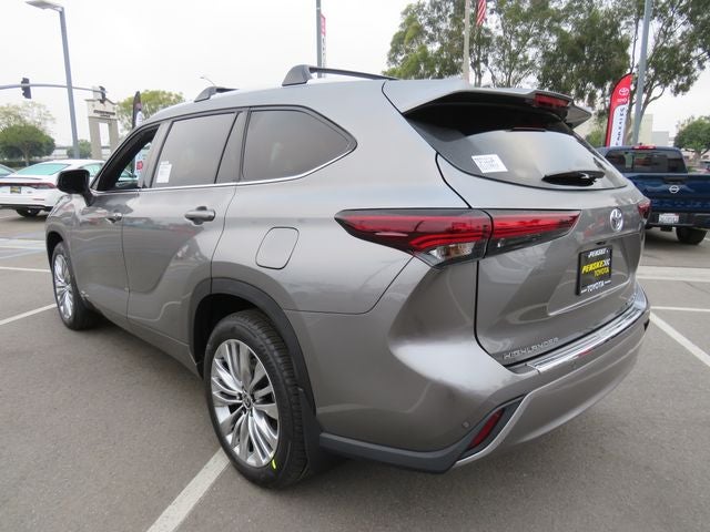 2026 Toyota Highlander Hybrid Hybrid Platinum