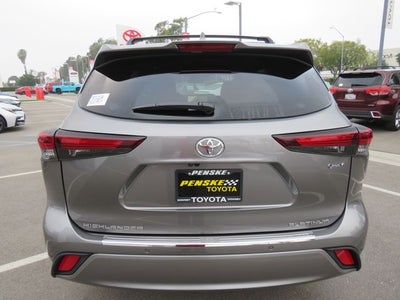 2026 Toyota Highlander Hybrid Hybrid Platinum