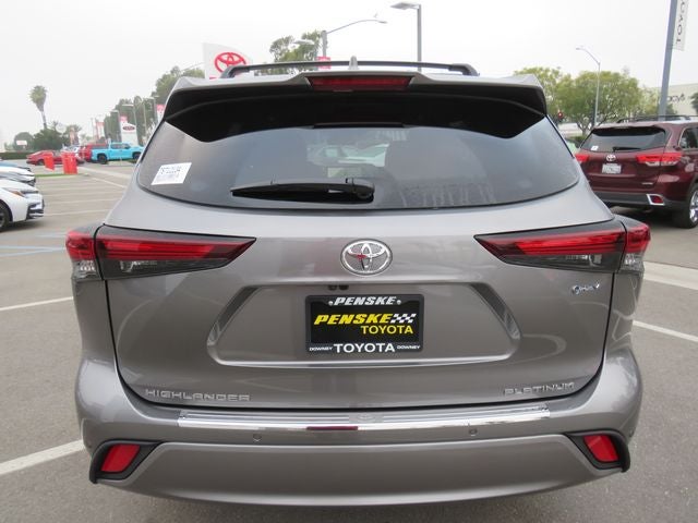 2026 Toyota Highlander Hybrid Hybrid Platinum