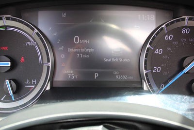 2022 Toyota Highlander Hybrid Platinum