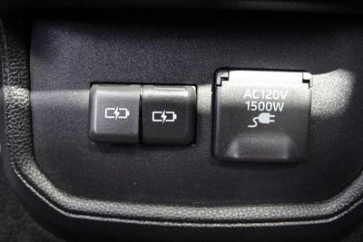 2022 Toyota Highlander Hybrid Platinum